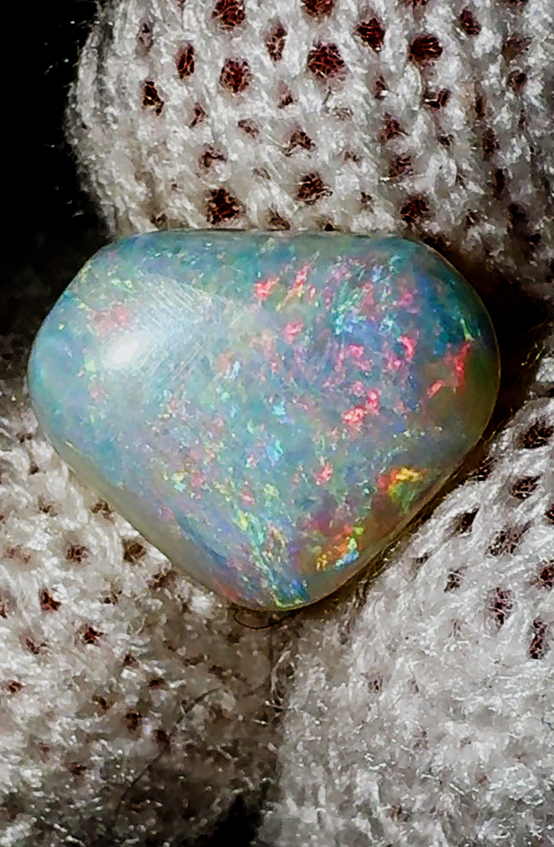 1.80 ct Freeform Coober Pedy Solid Opal