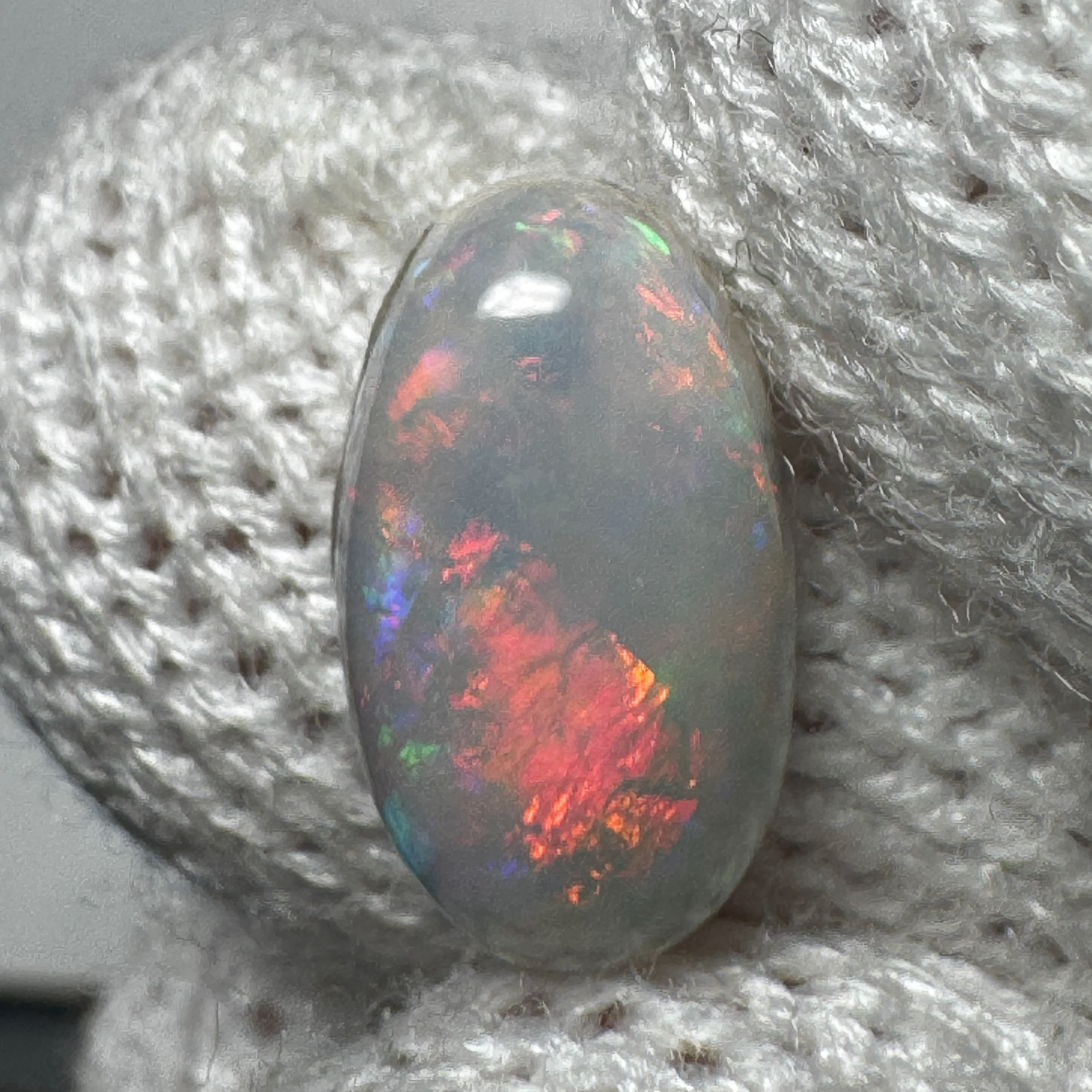 2.60 ct Oval Dark Opal