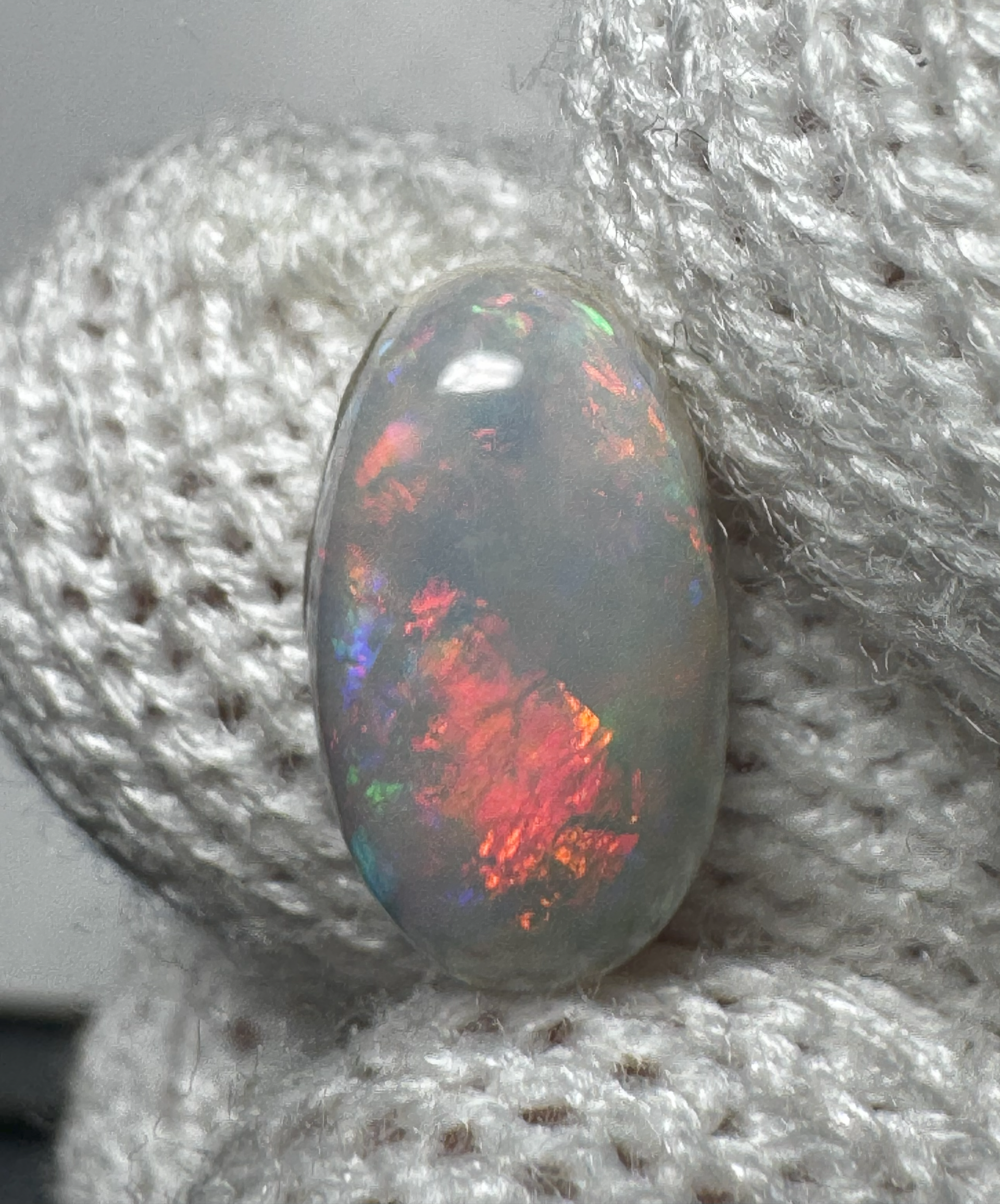 2.60 ct Oval Dark Opal