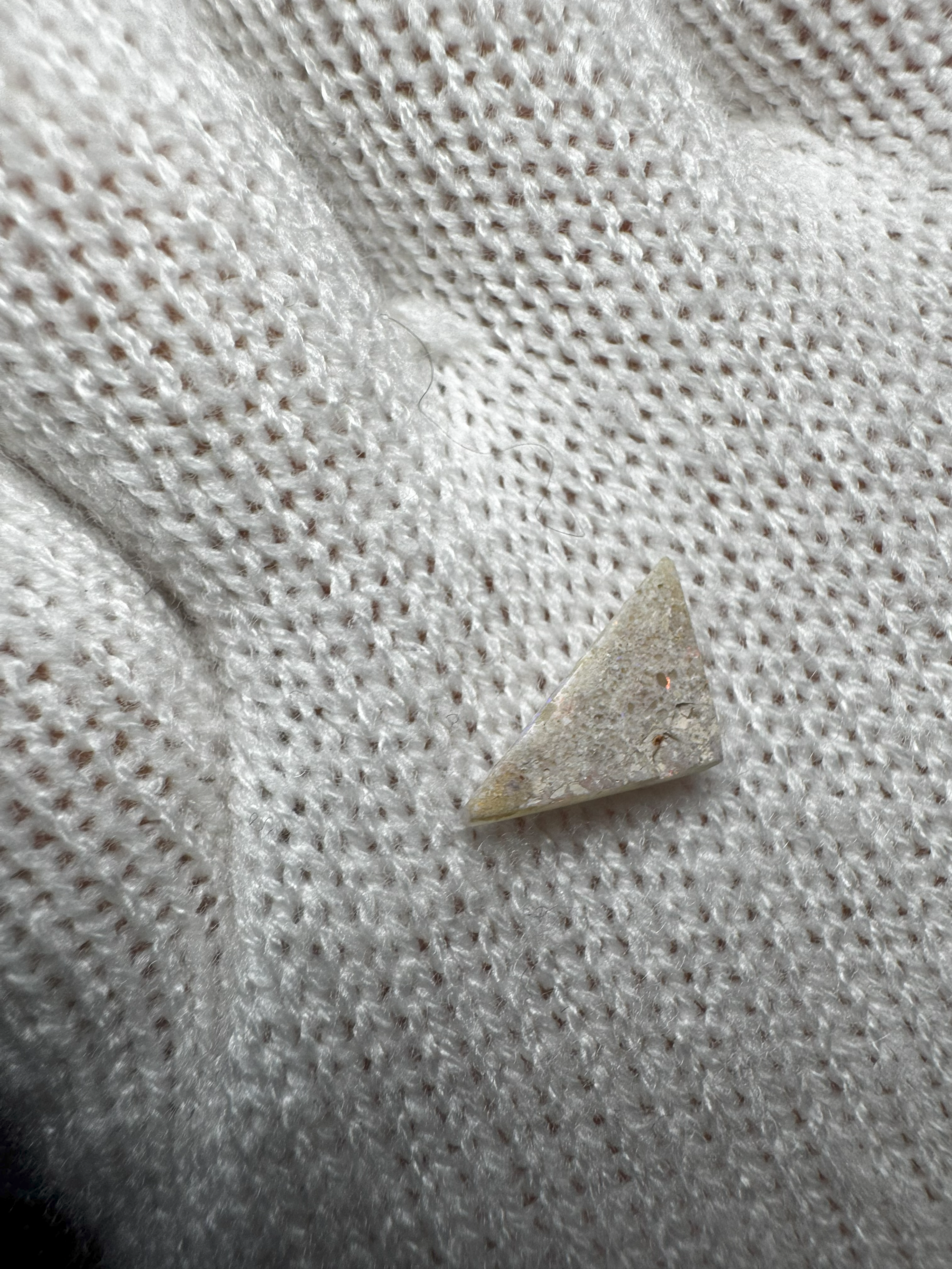 1.15 ct Thin Freeform Crystal Opal - Image 2