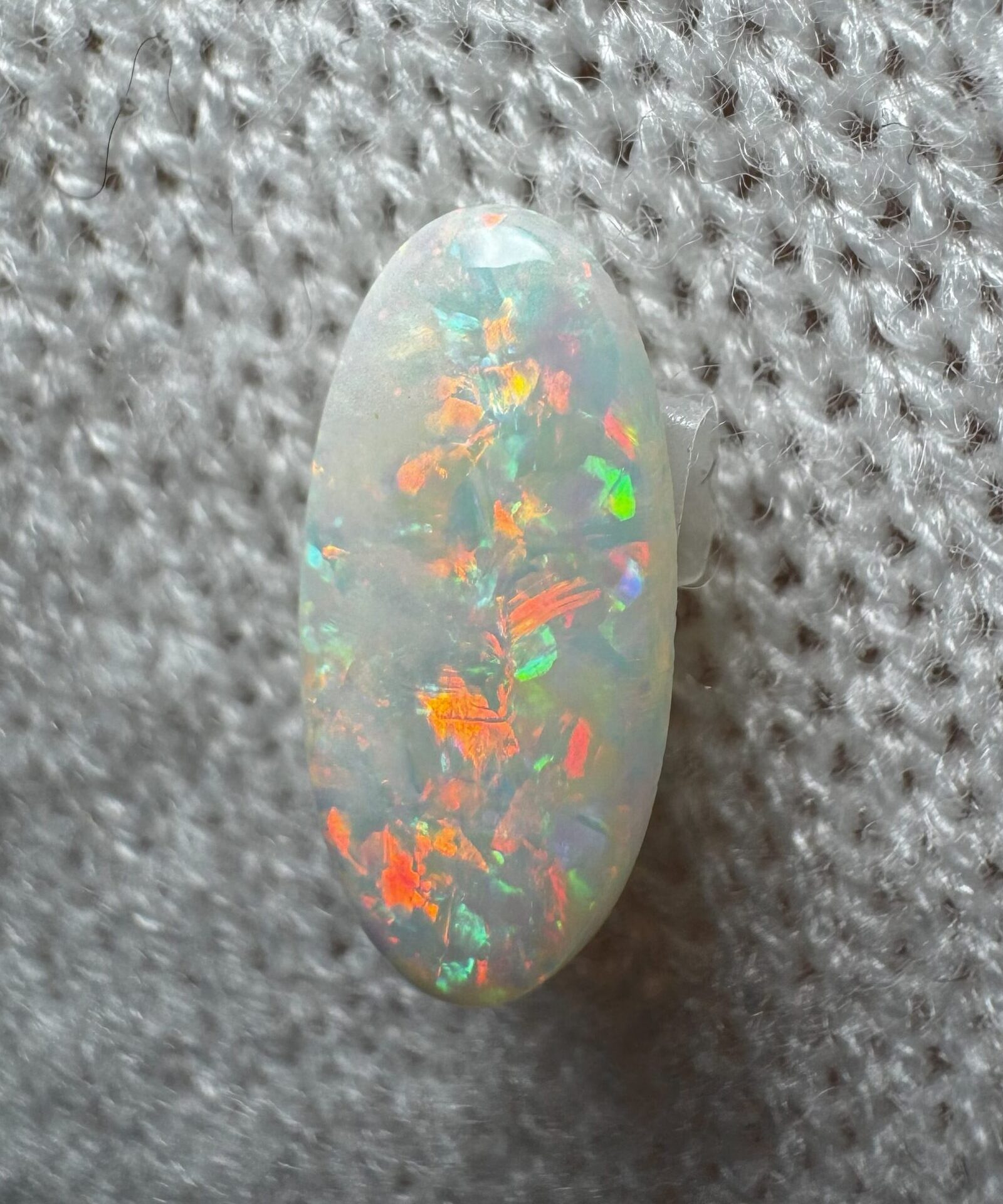 1.800 ct Oval Crystal Opal